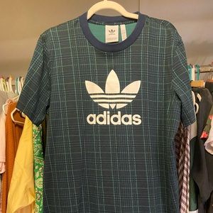 Adidas T-shirt
